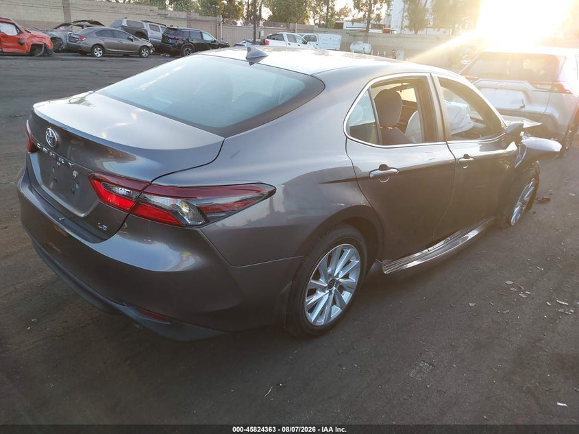 TOYOTA CAMRY - zdjęcie 4