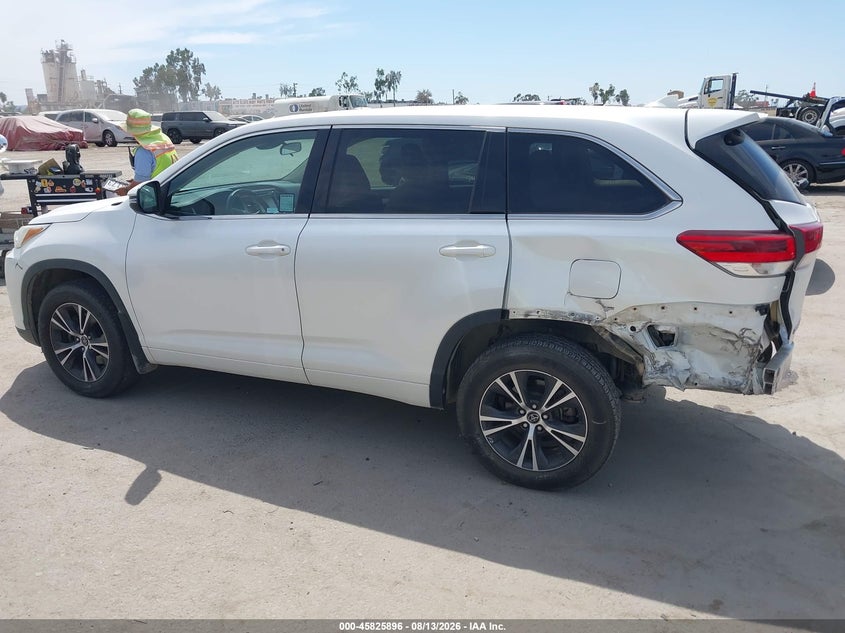 TOYOTA HIGHLANDER - zdjęcie 3