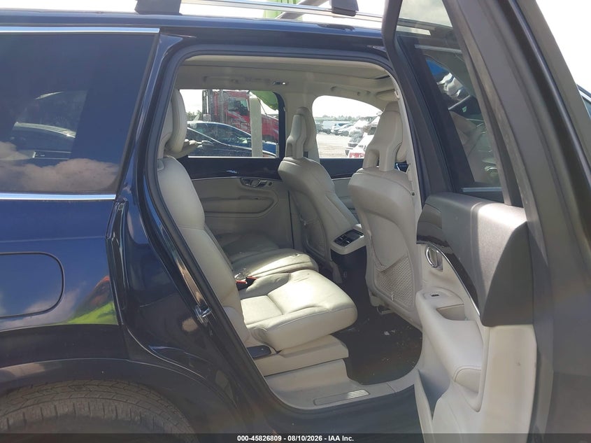 VOLVO XC90 - zdjęcie 8