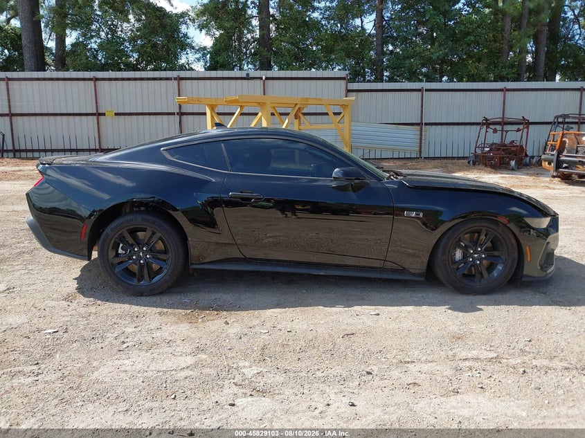 FORD MUSTANG - zdjęcie 13