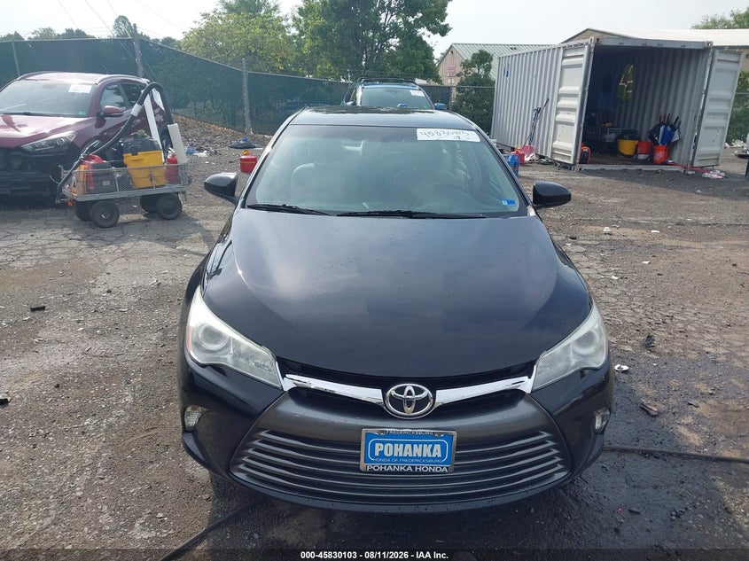 TOYOTA CAMRY - zdjęcie 12