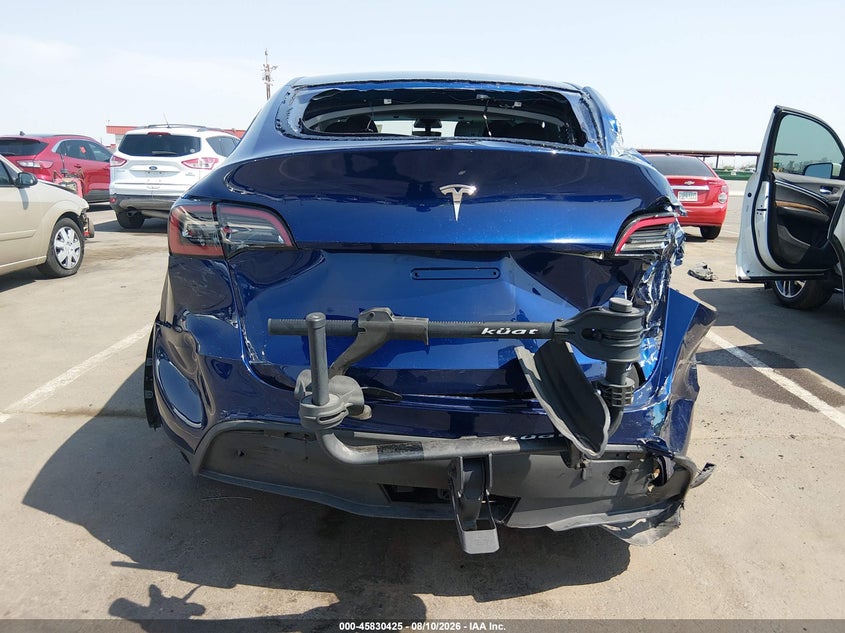 TESLA MODEL Y - zdjęcie 16