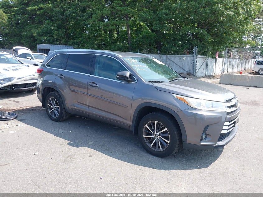 TOYOTA HIGHLANDER - zdjęcie 1