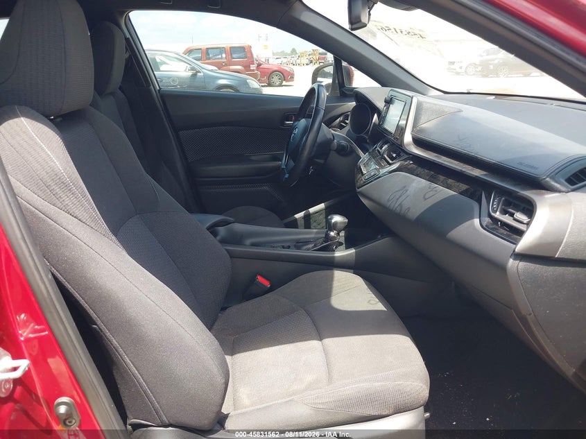 TOYOTA C-HR - zdjęcie 5