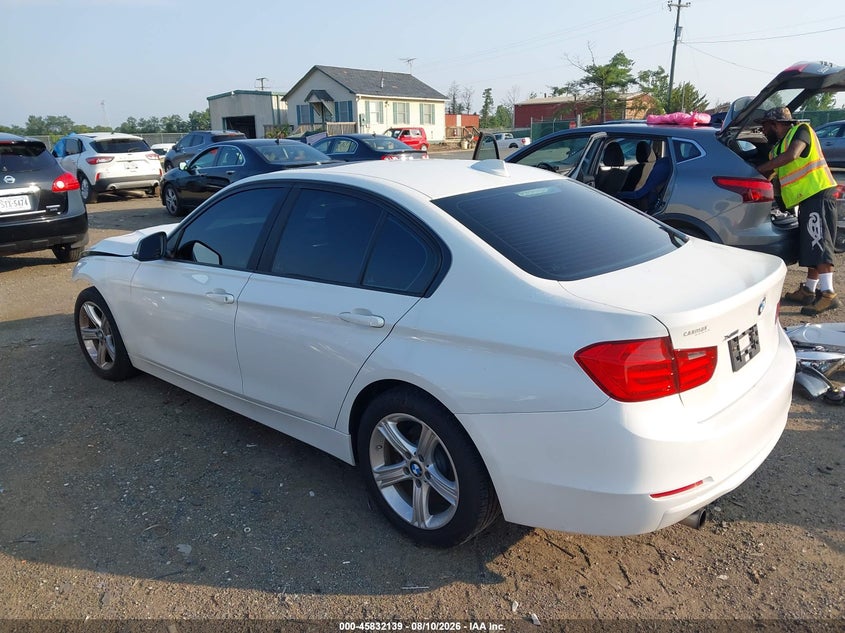 BMW 320I - zdjęcie 3
