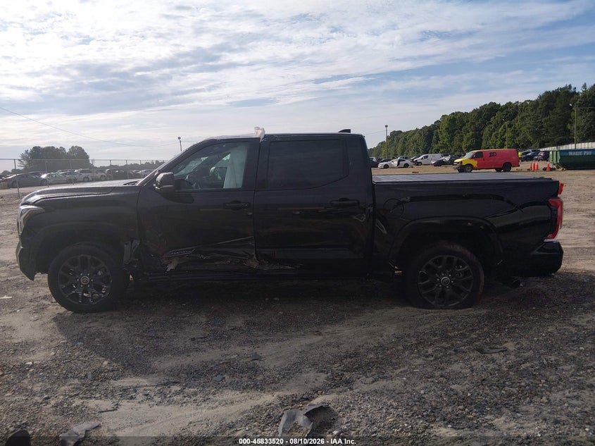 TOYOTA TUNDRA - zdjęcie 15