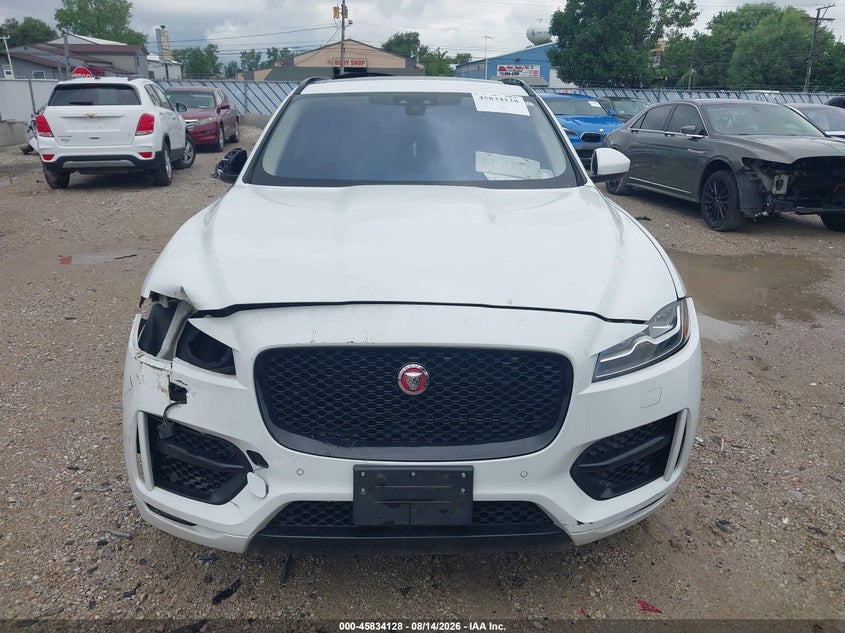 JAGUAR F-PACE - zdjęcie 11