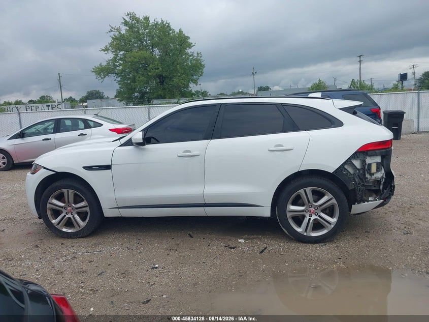 JAGUAR F-PACE - zdjęcie 13