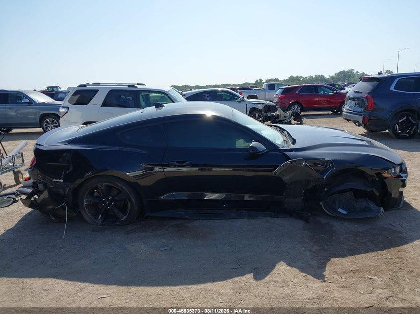 FORD MUSTANG - zdjęcie 14