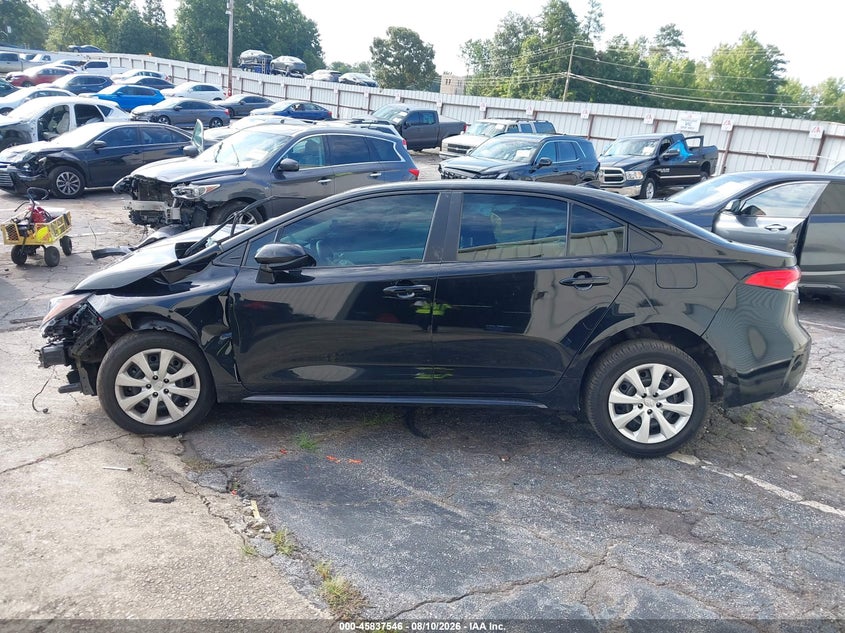 TOYOTA COROLLA - zdjęcie 14