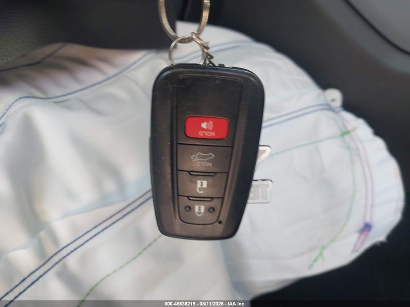 TOYOTA HIGHLANDER - zdjęcie 11