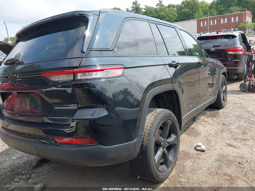 JEEP GRAND CHEROKEE - zdjęcie 4