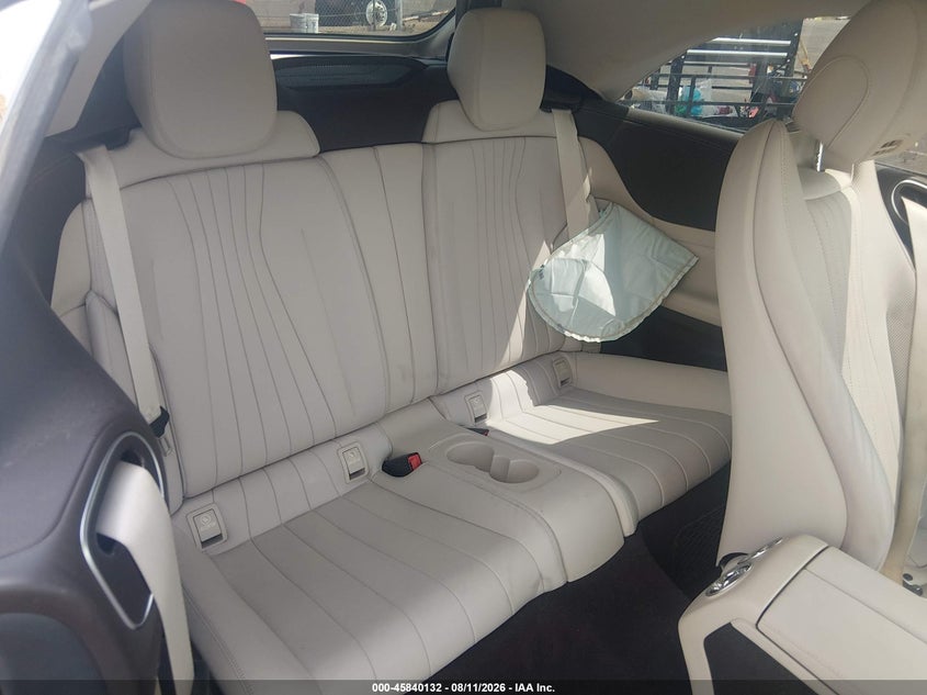MERCEDES-BENZ E 450 - zdjęcie 8