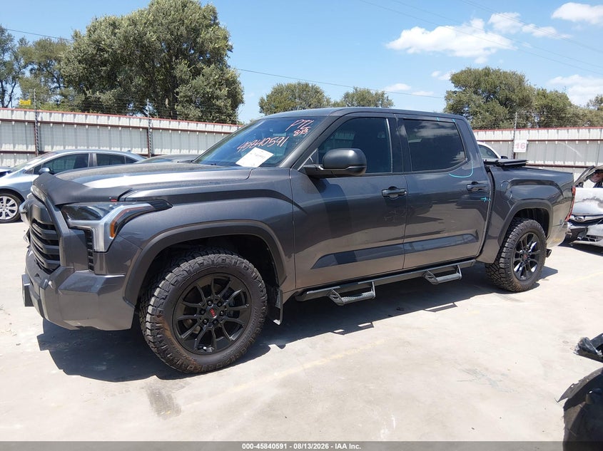 TOYOTA TUNDRA - zdjęcie 14