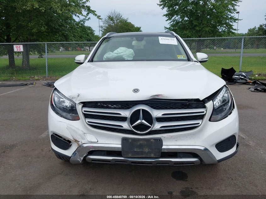 MERCEDES-BENZ GLC 300 - zdjęcie 6