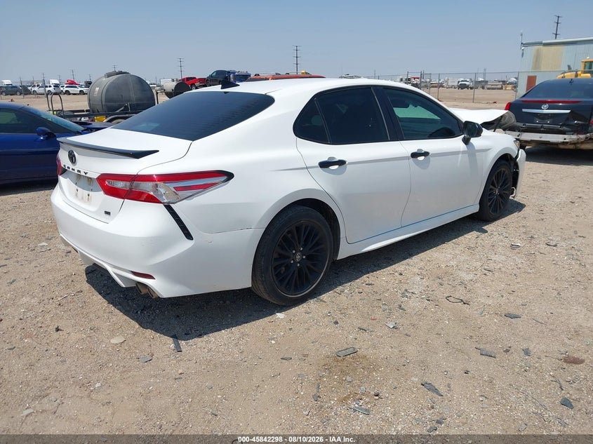 TOYOTA CAMRY - zdjęcie 4