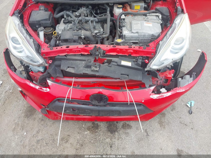TOYOTA PRIUS C - zdjęcie 6