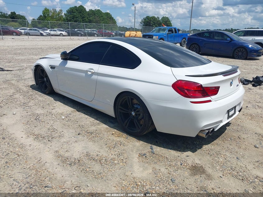 BMW M6 - zdjęcie 3