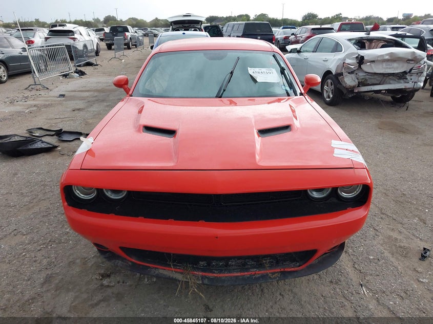 DODGE CHALLENGER - zdjęcie 12