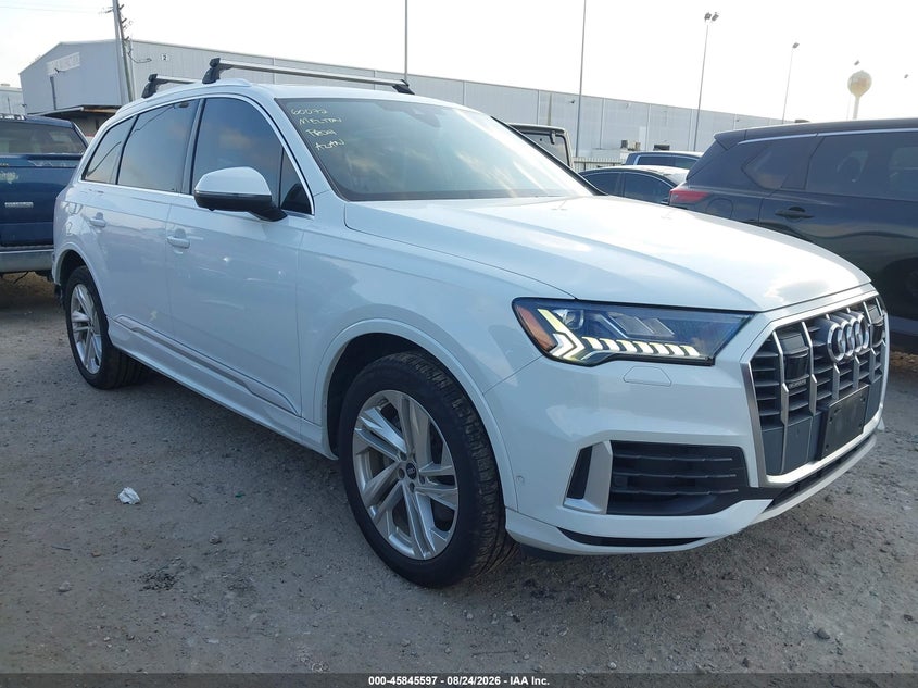 AUDI Q7 - zdjęcie 1