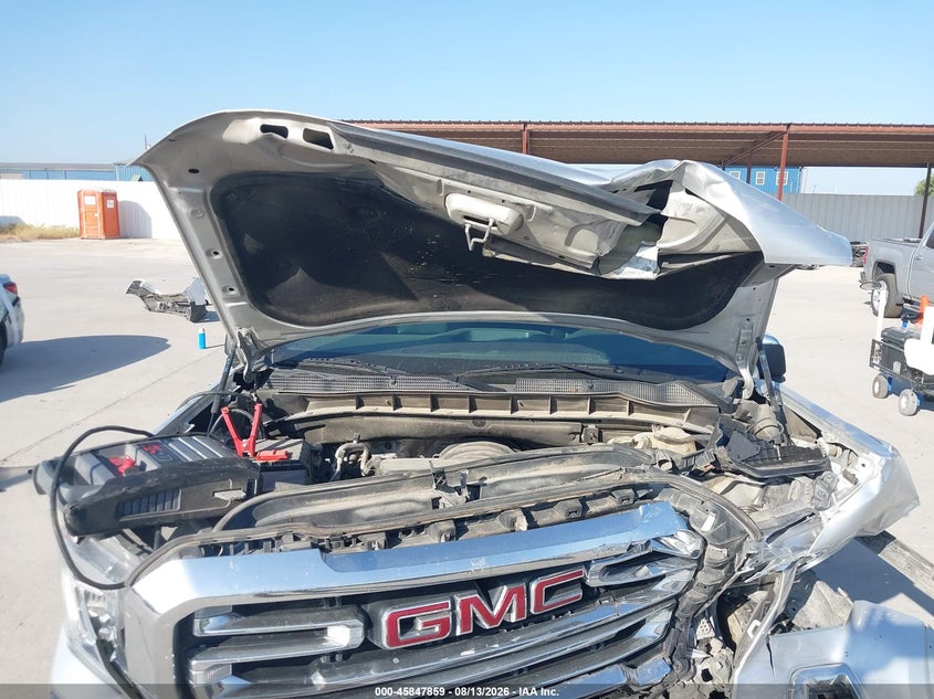 GMC SIERRA 1500 - zdjęcie 10
