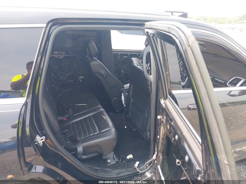 JEEP GRAND CHEROKEE - zdjęcie 8
