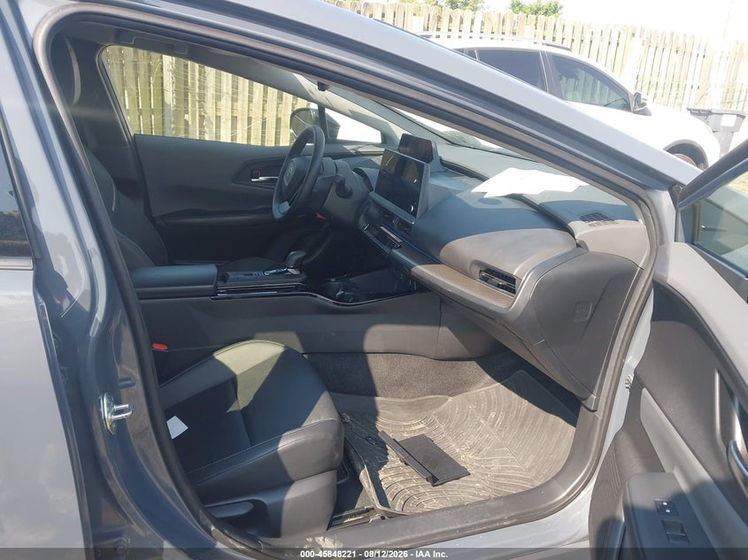 TOYOTA PRIUS - zdjęcie 5