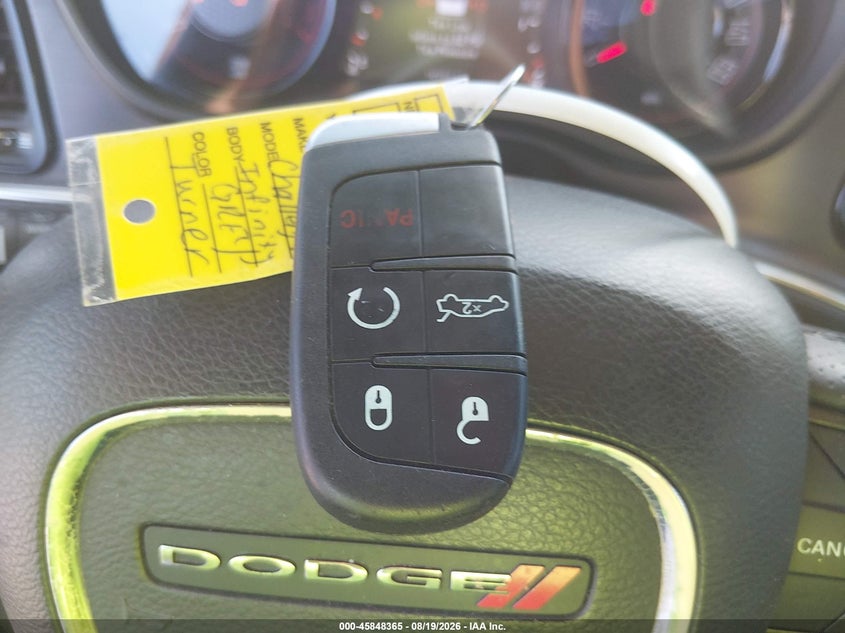 DODGE CHALLENGER - zdjęcie 11