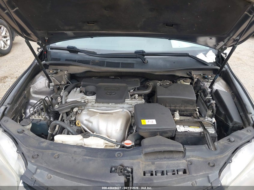 TOYOTA CAMRY - zdjęcie 10