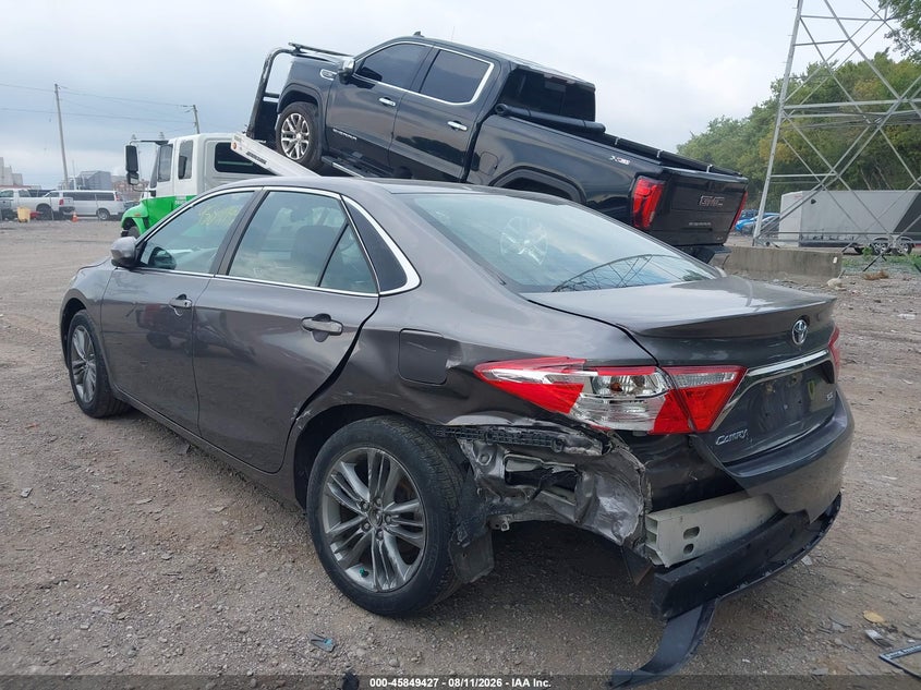 TOYOTA CAMRY - zdjęcie 6