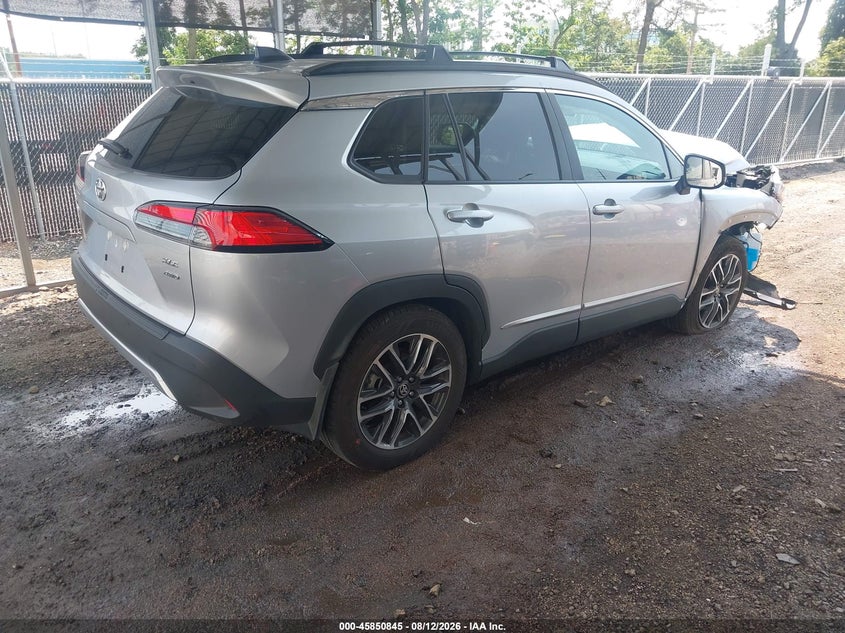 TOYOTA COROLLA CROSS - zdjęcie 4