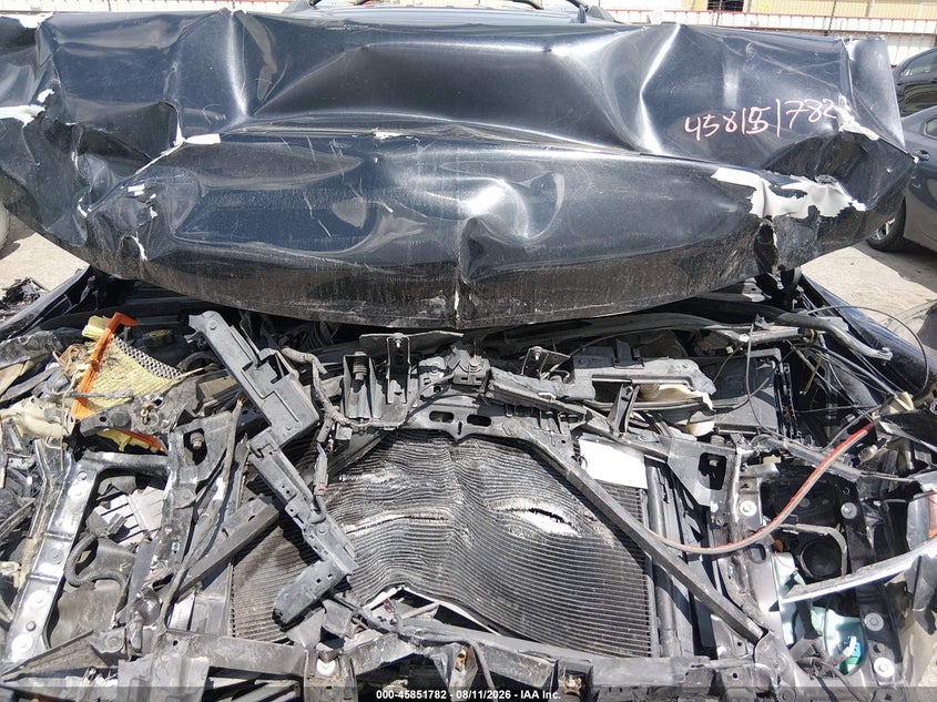 CHEVROLET SUBURBAN - zdjęcie 10