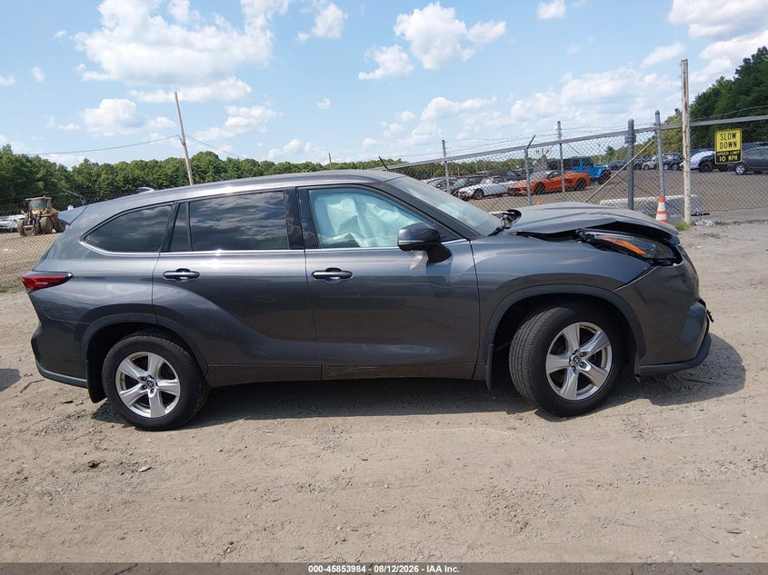 TOYOTA HIGHLANDER - zdjęcie 12