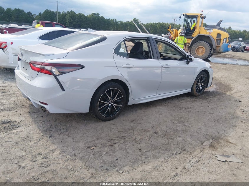 TOYOTA CAMRY - zdjęcie 4