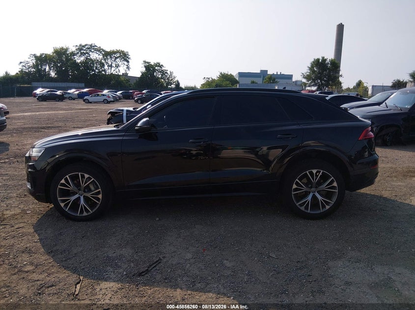 AUDI Q8 - zdjęcie 14
