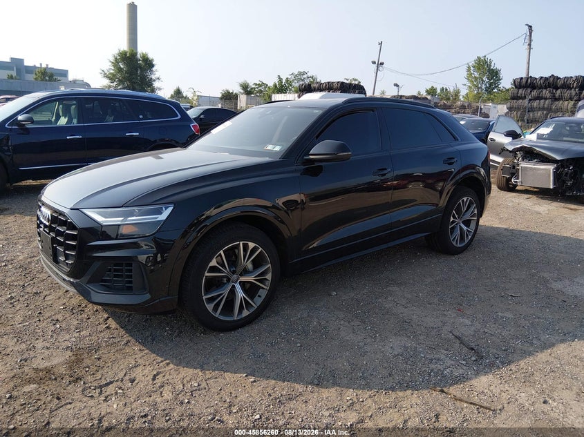 AUDI Q8 - zdjęcie 2