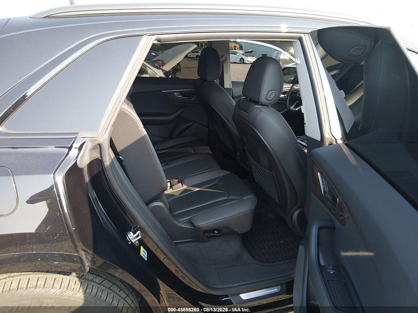 AUDI Q8 - zdjęcie 8