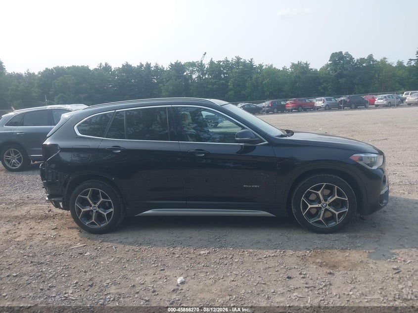 BMW X1 - zdjęcie 13
