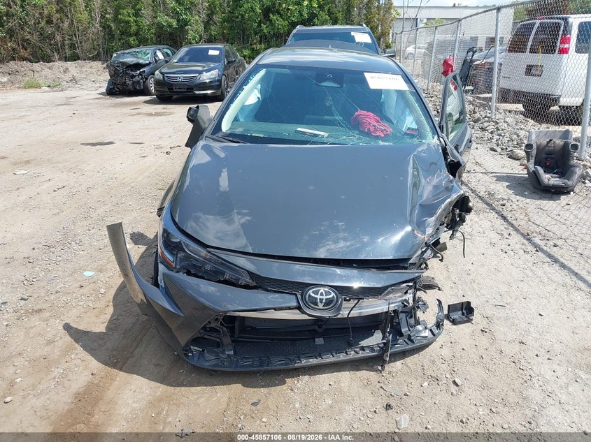 TOYOTA COROLLA - zdjęcie 12