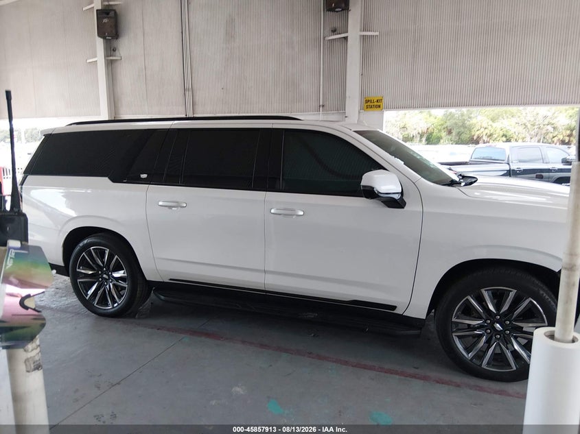CADILLAC ESCALADE ESV - zdjęcie 14