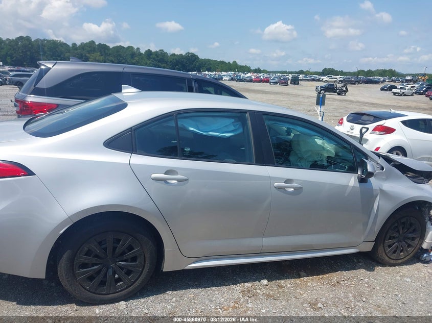 TOYOTA COROLLA - zdjęcie 13
