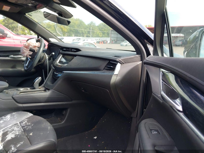 CADILLAC XT5 - zdjęcie 5