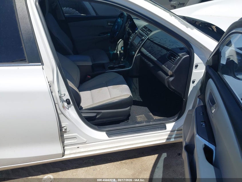 TOYOTA CAMRY - zdjęcie 5