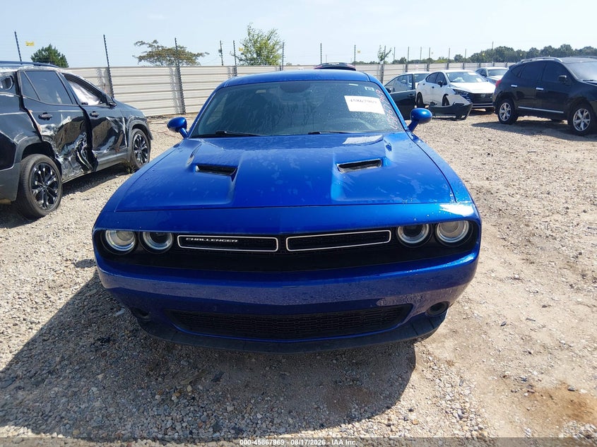 DODGE CHALLENGER - zdjęcie 12
