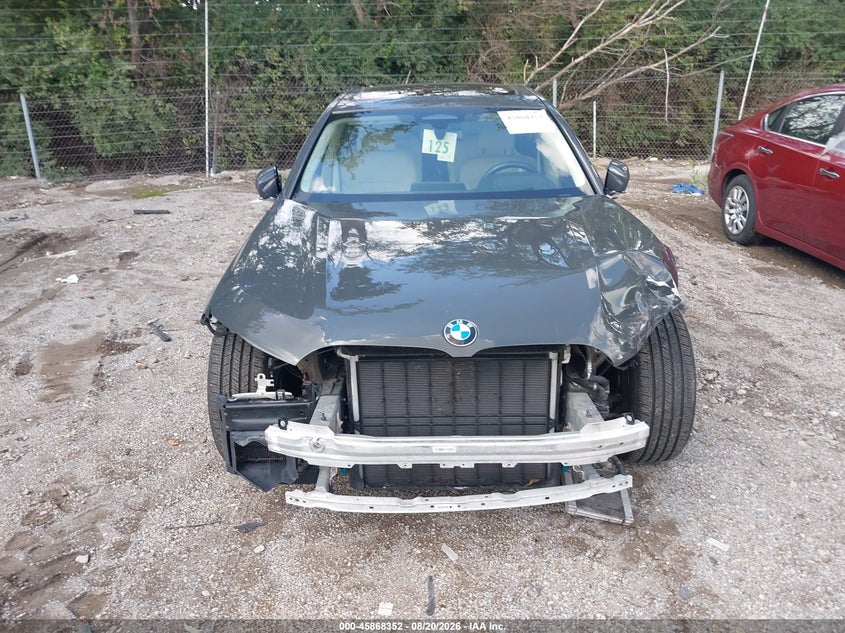 BMW 750I - zdjęcie 12