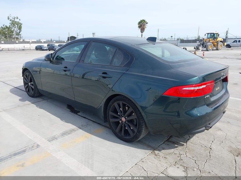 JAGUAR XE - zdjęcie 3