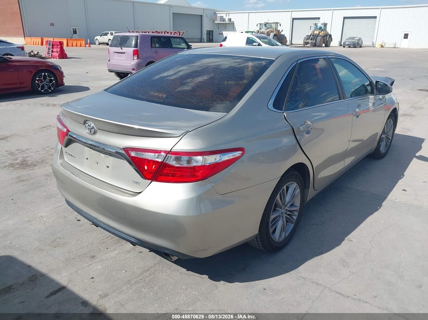 TOYOTA CAMRY - zdjęcie 4