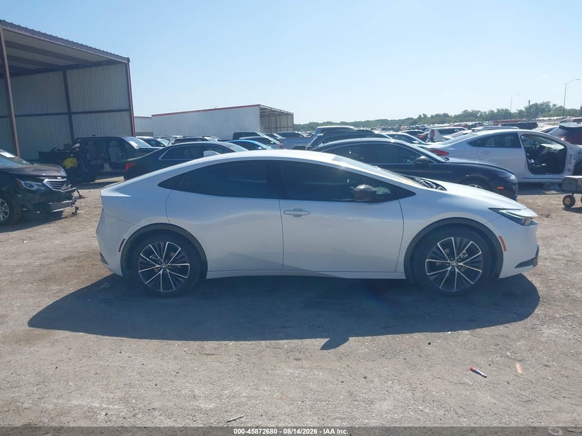TOYOTA PRIUS - zdjęcie 13