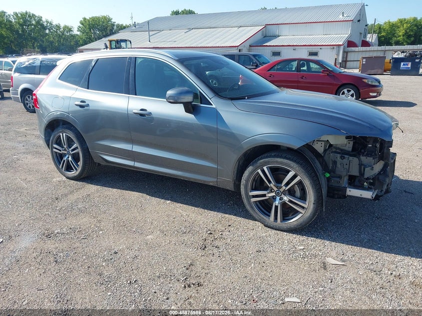 VOLVO XC60 - zdjęcie 1