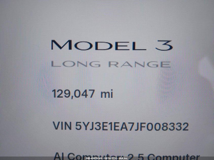 TESLA MODEL 3 - zdjęcie 17